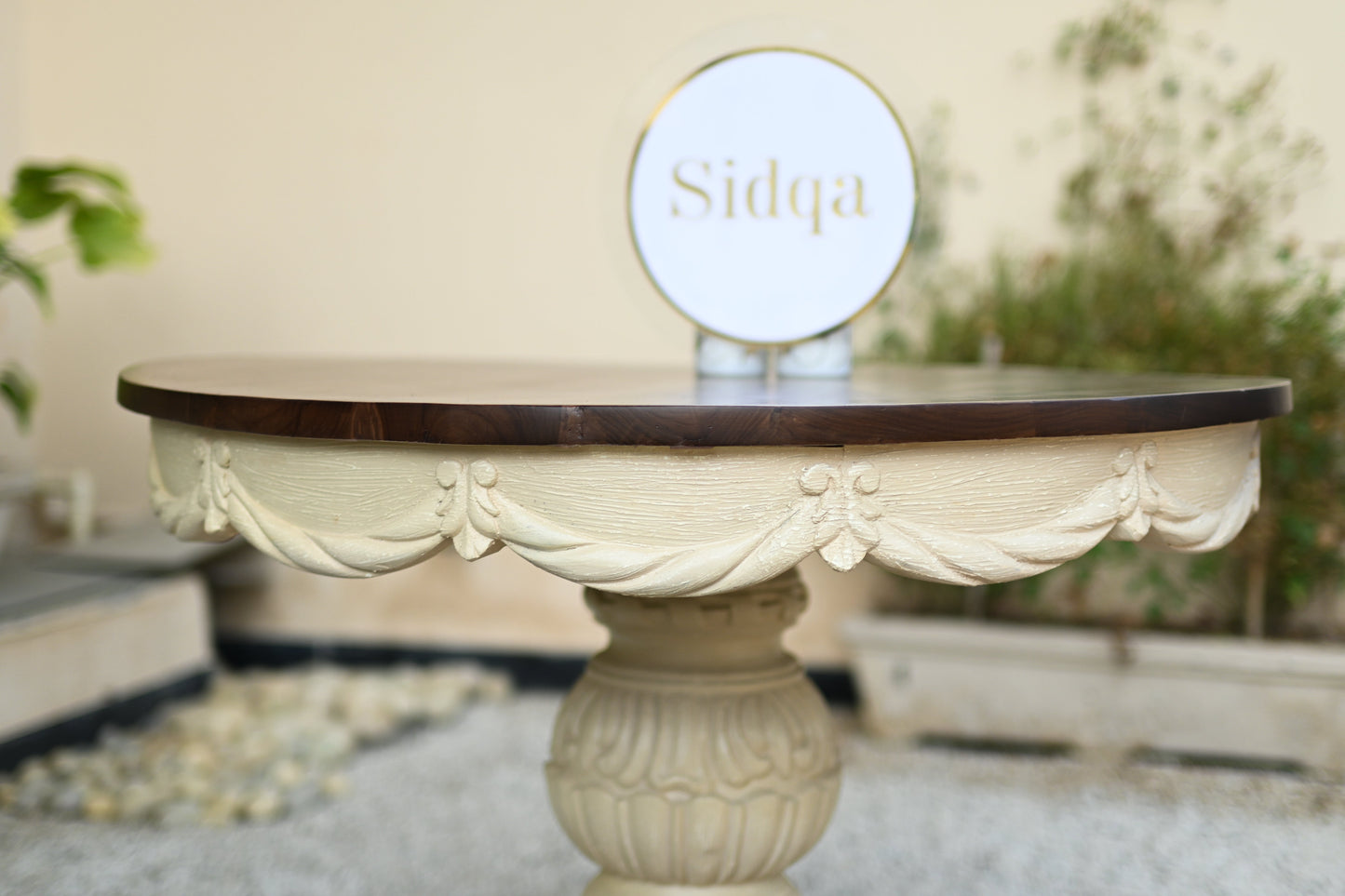 The Eloïse Table