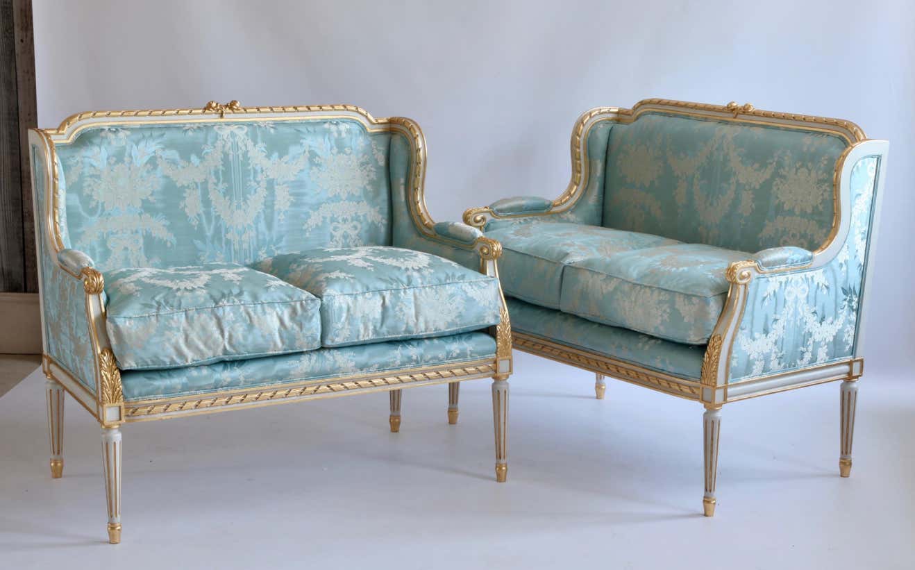 The Azure Majesty Twin Benches by Sidqa