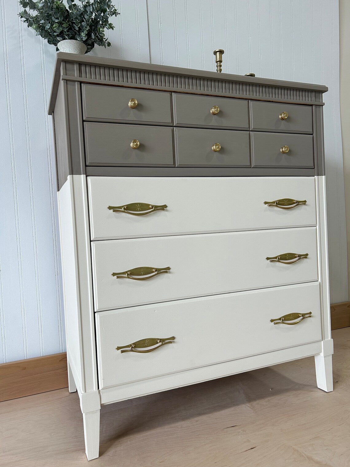 The Sable Cream Chest