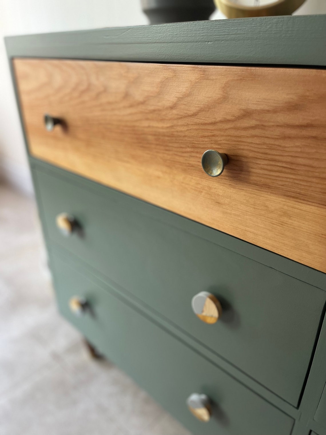 The Juniper Grove Dresser