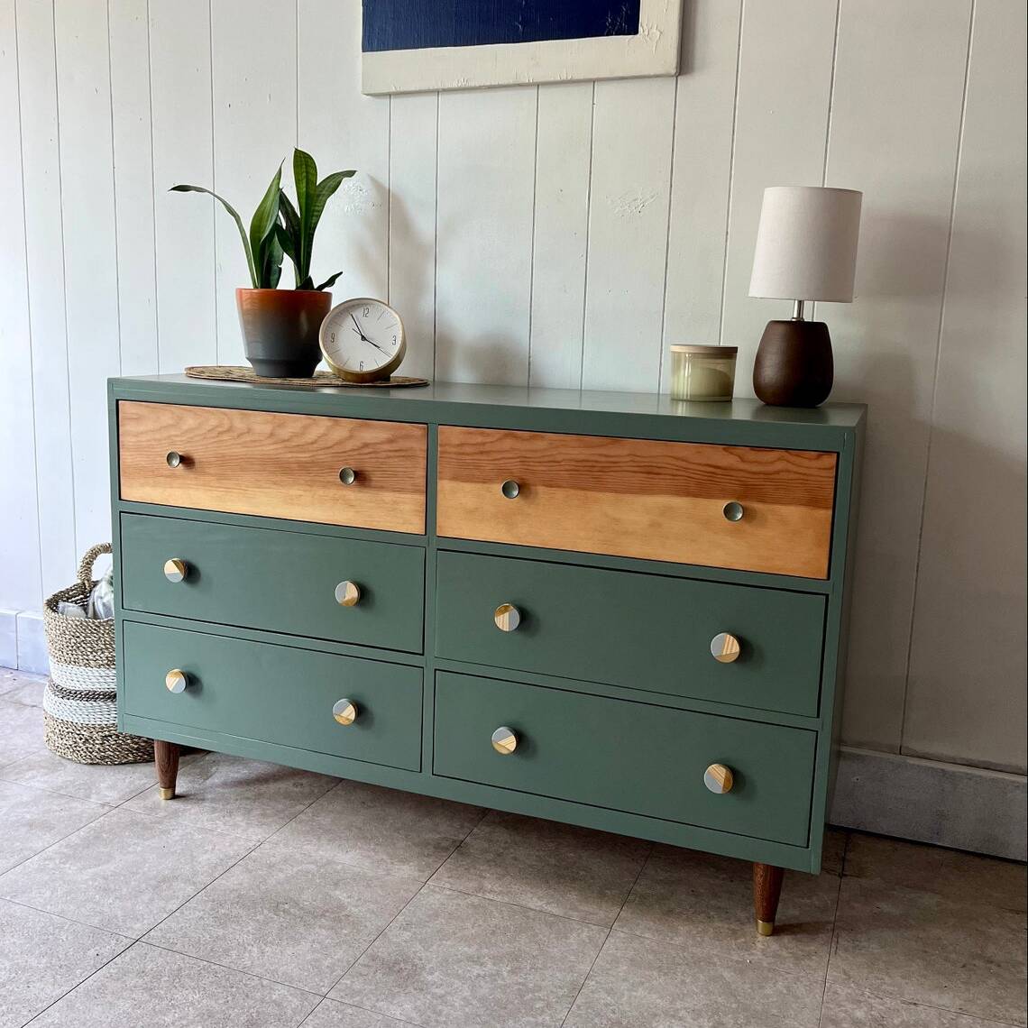 The Juniper Grove Dresser