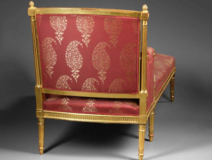 Duchesse Écarlate — Teak Louis XVI-Inspired Gilded Chaise Lounge