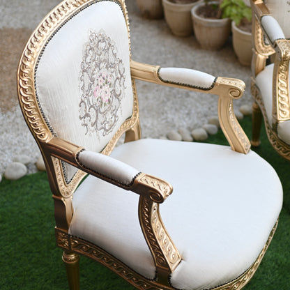 Éveloré — Traditional Cream Upholstered Carved Armchair