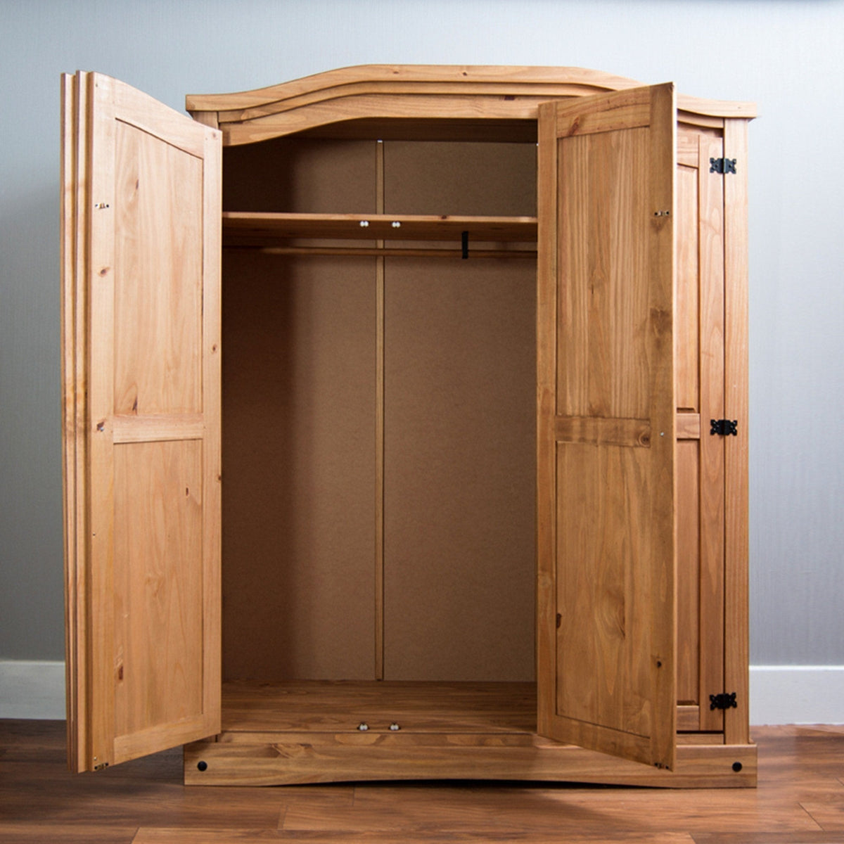 Le Bastion du Bois — Rustic Three-Door Wood Wardrobe