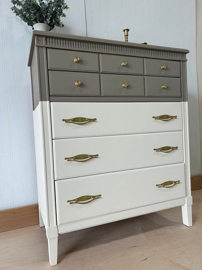 The Sable Cream Chest